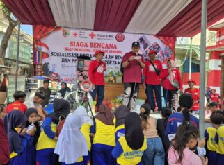 Sibat Puger Wetan Edukasi Siaga Bencana Lewat Lomba Pertolongan Pertama