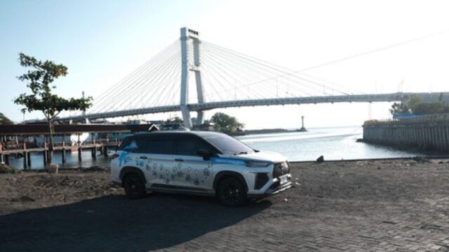 Ekspedisi Lintas Nusa 2.0 Toyota Veloz Hybrid EV
