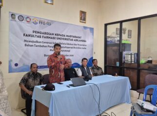Fakultas Farmasi UNAIR Dorong Keamanan Olahan Ikan di Muncar