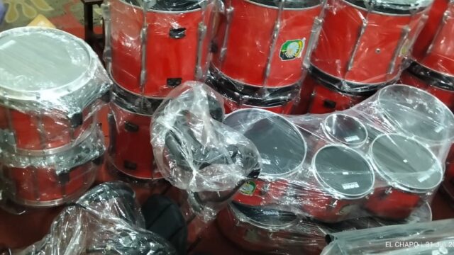 Alat drumband yang menjadi sorotan dalam dugaan perbedaan merek pada pengadaan senilai Rp1,2 miliar di sejumlah sekolah Banyuwangi.