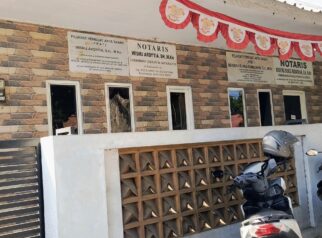 Notaris Wisnu Arditya memberikan klarifikasi terkait pengurusan sertipikat tanah warga Rogojampi senilai Rp40 juta.