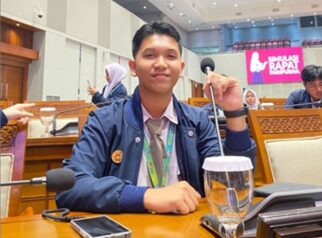 Noel Lamtama Gultom Siswa SMA Negeri 1 Bandar, Simalungun, Sumatera Utara