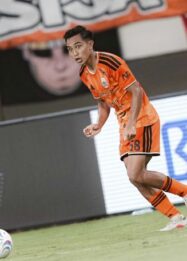 Persija Takluk 2-3 dari Persita
