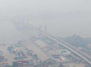 Udara Palembang Masuk Level Berbahaya
