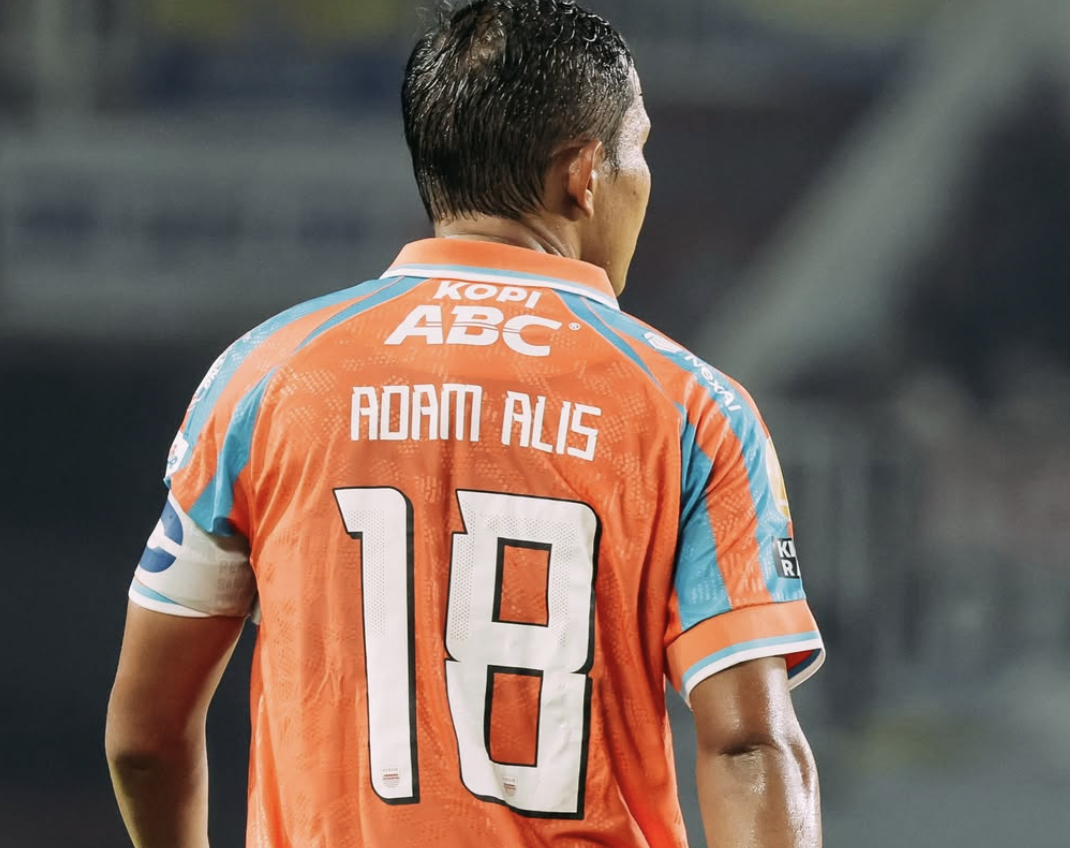 Adam Alis Tegaskan Kemenangan Persib Atas Garudayaksa Hasil Kerja Tim