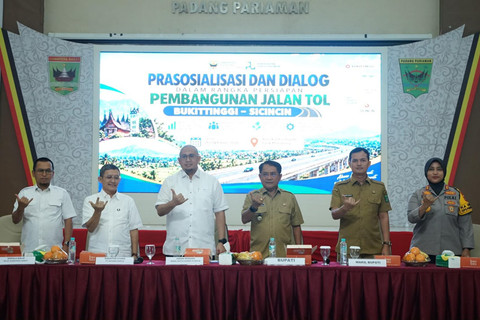Andre Rosiade Sosialisasikan Proyek Tol Sicincin-Bukittinggi Bersama KemenPU dan Pemkab