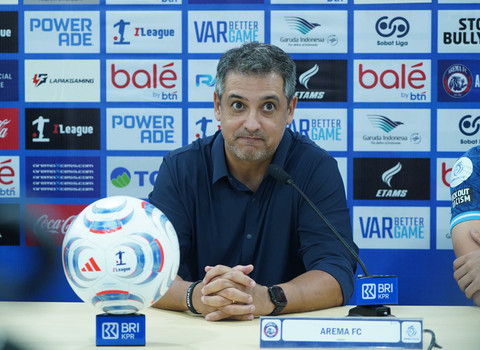 Arema FC Pecat Marcos Santos Usai 5 Laga Tak Pernah Menang