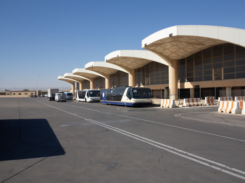 Bandara Riyadh Kembali Dibuka Usai Diserang, KBRI Imbau WNI Tetap Waspada