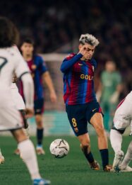 Barcelona Kalah 1-2 dari Real Madrid, Hansi Flick Ungkap Biang Keladinya