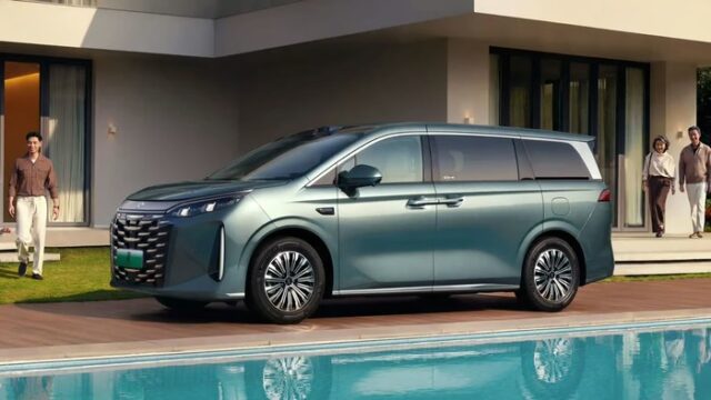 BYD M9 Siap Tantang Toyota Alphard dengan Teknologi PHEV dan Kabin Mewah