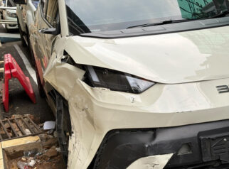 BYD Tabrak 5 Kendaraan di Jaksel, Pengemudi Ditahan