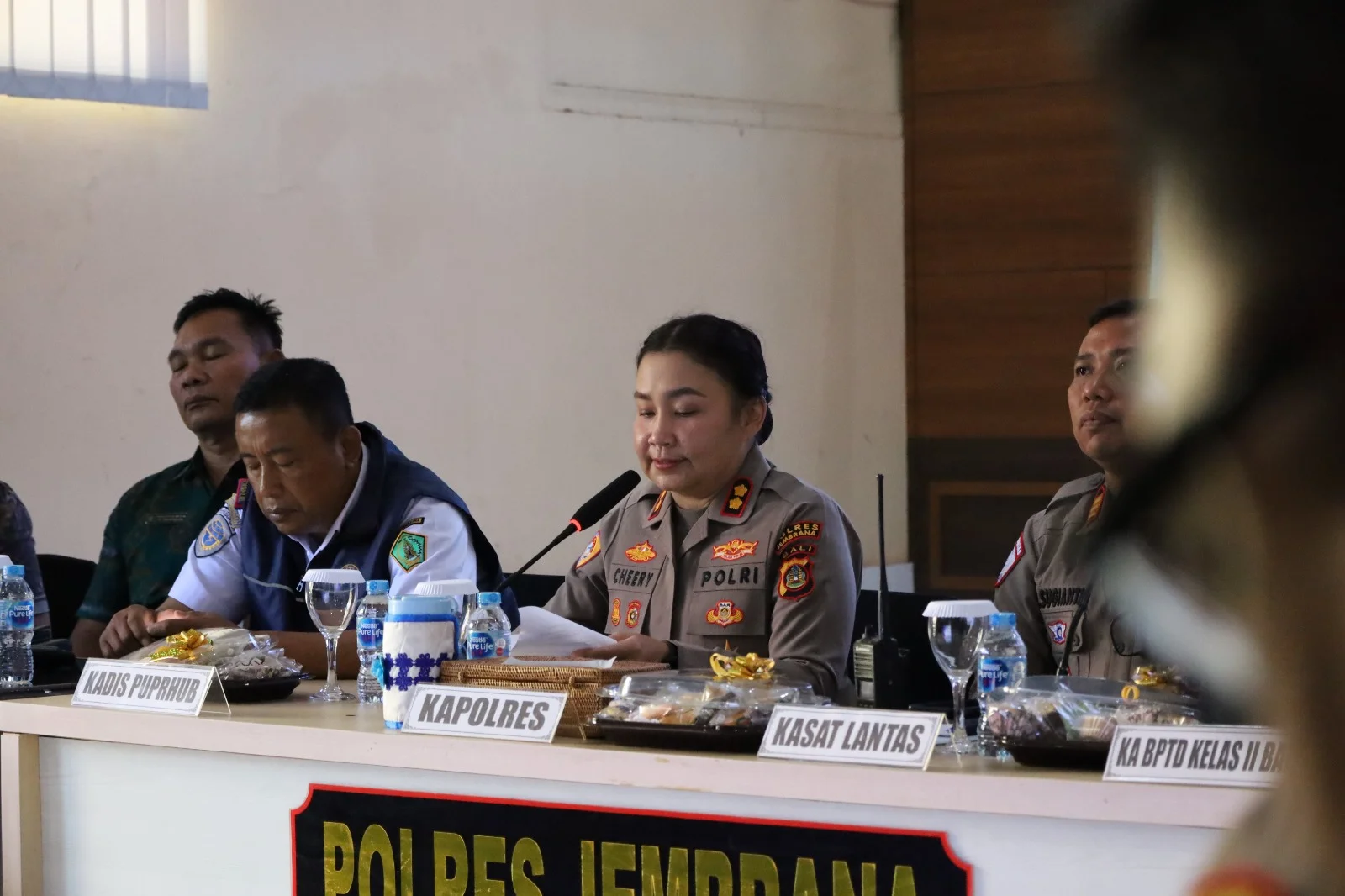 Cegah Kecelakaan Lalu Lintas, Polres Jembrana Perkuat Koordinasi LPP RRI
