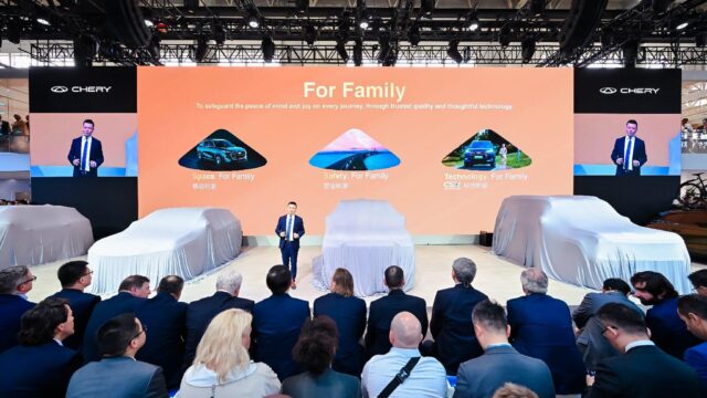 Chery Tiggo 7 dan Tiggo X7 Debut Global, SUV Keluarga Terbaru Resmi Diperkenalkan