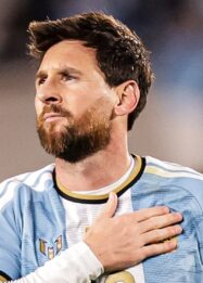 Duel Viral Hari Ini Klarifikasi Ronaldo vs Pesta Pensiun Messi La Pulga Libas Abis CR-7