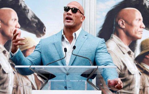Dwayne Johnson Jadi Kakek-kakek 70 Tahun di Film Lizard Music
