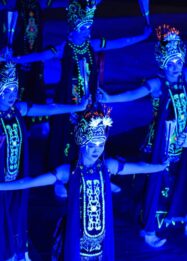 Gandrung Sewu 2026 Hadir dengan Konsep Glow in the Dark, 1.300 Penari Siap Gemerlap di Pantai Marina Boom