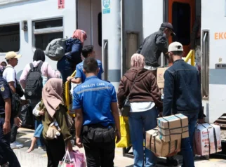Gandrung Sewu Dongkrak Penumpang Kereta Api di Wilayah Daop 9 Jember di Banyuwangi