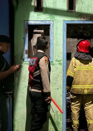 Gudang Pesantren di Banyuwangi Terbakar, Pria Misterius Terlihat Sebelum Api Membesar di Banyuwangi