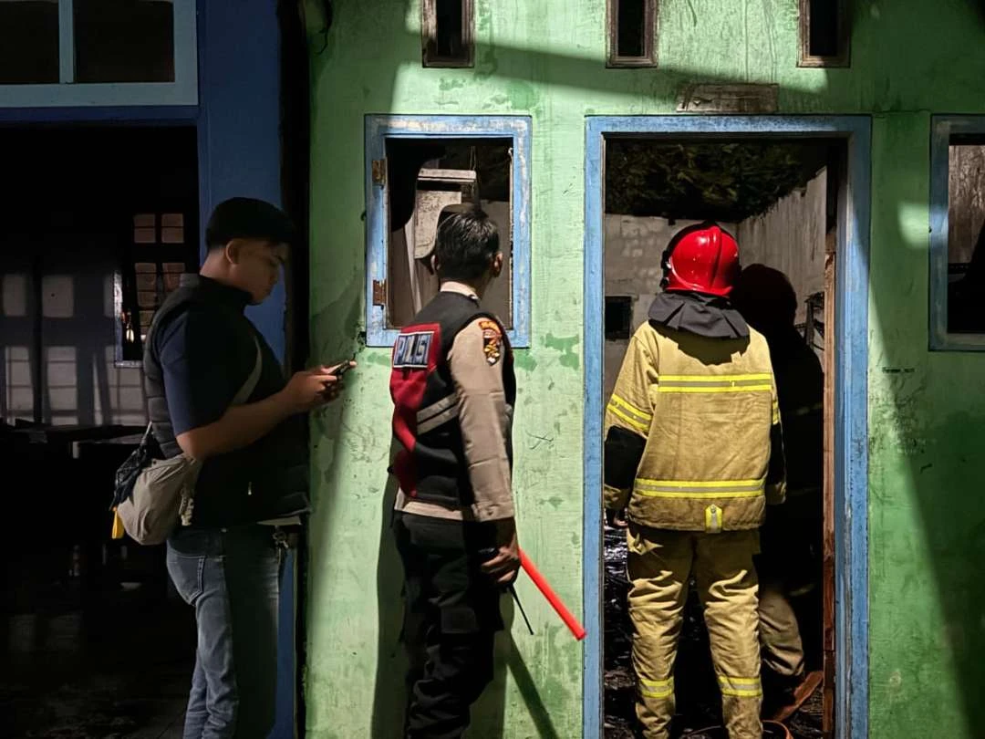 Gudang Pesantren di Banyuwangi Terbakar, Pria Misterius Terlihat Sebelum Api Membesar di Banyuwangi