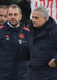 Hansi Flick vs Jose Mourinho Duel Perdana di El Clasico, Siapa yang Unggul