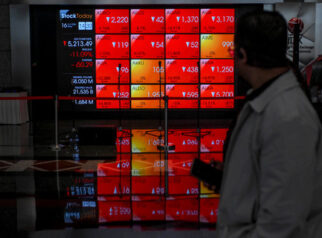 IHSG Sesi I Merosot 1 Persen ke Level 5.384