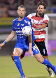 Imbas Jadwal Padat, Persib Terlempar dari Papan Atas Klasemen BRI Super League 2026/2027