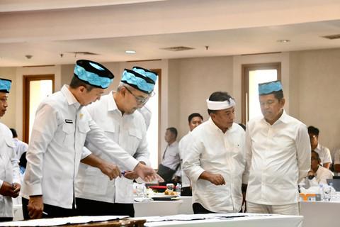 KDM Minta RS Saling Sinergi Agar Warga Jabar Tak Terkendala Layanan Kesehatan