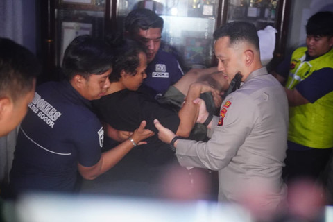 Korban Perompak Somalia Asal Bogor Dapat Bantuan Kursi Roda dari Kapolres