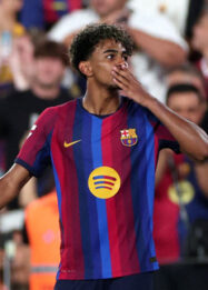 Lamine Yamal Menyiapkan Pesta Kemenangan Ballon d’Or di London