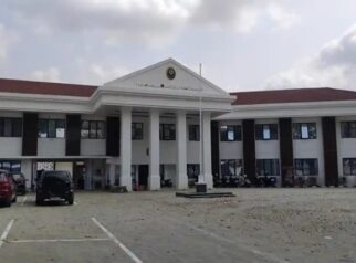 Lima Tersangka Kasus Smartboard dan Chromebook Muaraenim Dilimpahkan ke Pengadilan Tipikor Palembang