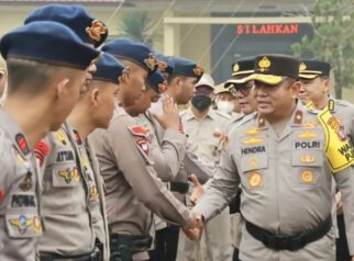 Mabes Polri Kirim 105 Personel BKO Padamkan Karhutla di Palangkaraya dan Taman Nasional Tanjung Puting