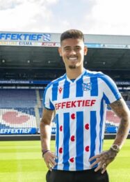 Mees Hilgers Siap Diturunkan SC Heerenveen Usai Absen 500 Hari, Masuk Skuad Utama Kontra PSV