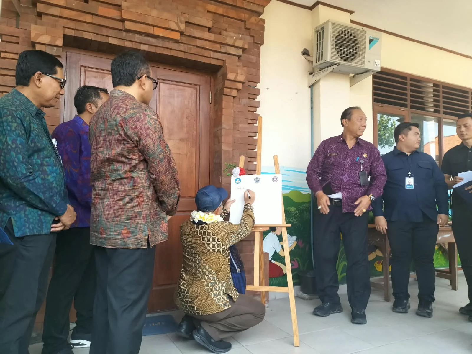 Mendikdasmen Sesuaikan Bantuan Revitalisasi Sekolah Berdasarkan Kebutuhan dan Kerusakan