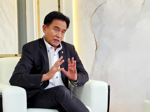 Menko Yusril Sepakat dengan Luhut soal Redefinisi Korupsi