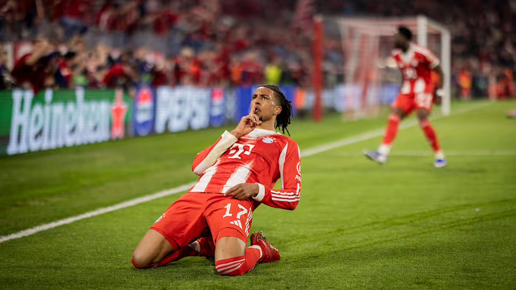 Olise Menggila Saat Bayern Bungkam Freiburg 3-1, Dortmund Serahkan Puncak Klasemen ke Die Roten