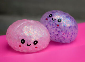 Orang Tua Minta Sekolah Tegur Pedagang Squishy Berjarum Suntik