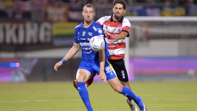 Persib Kalah dari Madura United, Igor Tolic Sebut Maung Bandung Dihukum Kesalahan Fatal