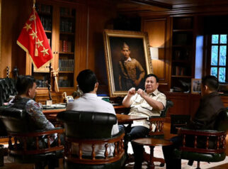 Prabowo Panggil Syahganda ke Hambalang, Ingatkan Bakom Dengar Kritik Masyarakat
