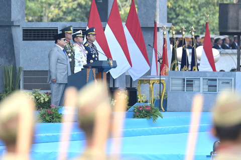 Prabowo Subianto Pimpin Upacara HUT Ke-81 TNI di Mabes Cilangkap