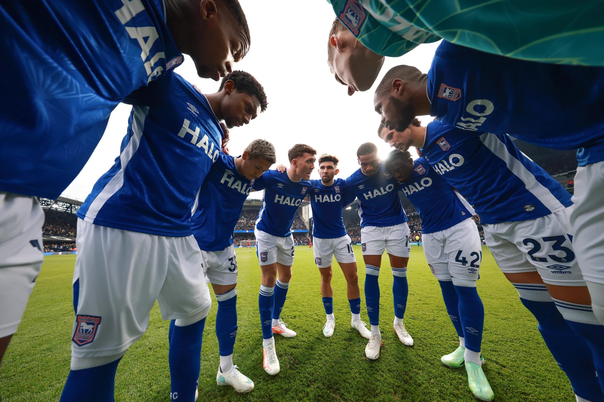 Prediksi Ipswich Town vs Nottingham Forest Momentum Kebangkitan The Tractor Boys