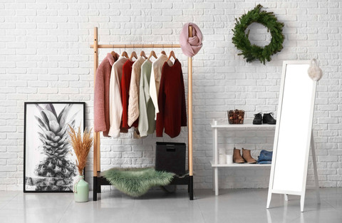 Rekomendasi Local Brand Outfit Favorit Teman Kumparan