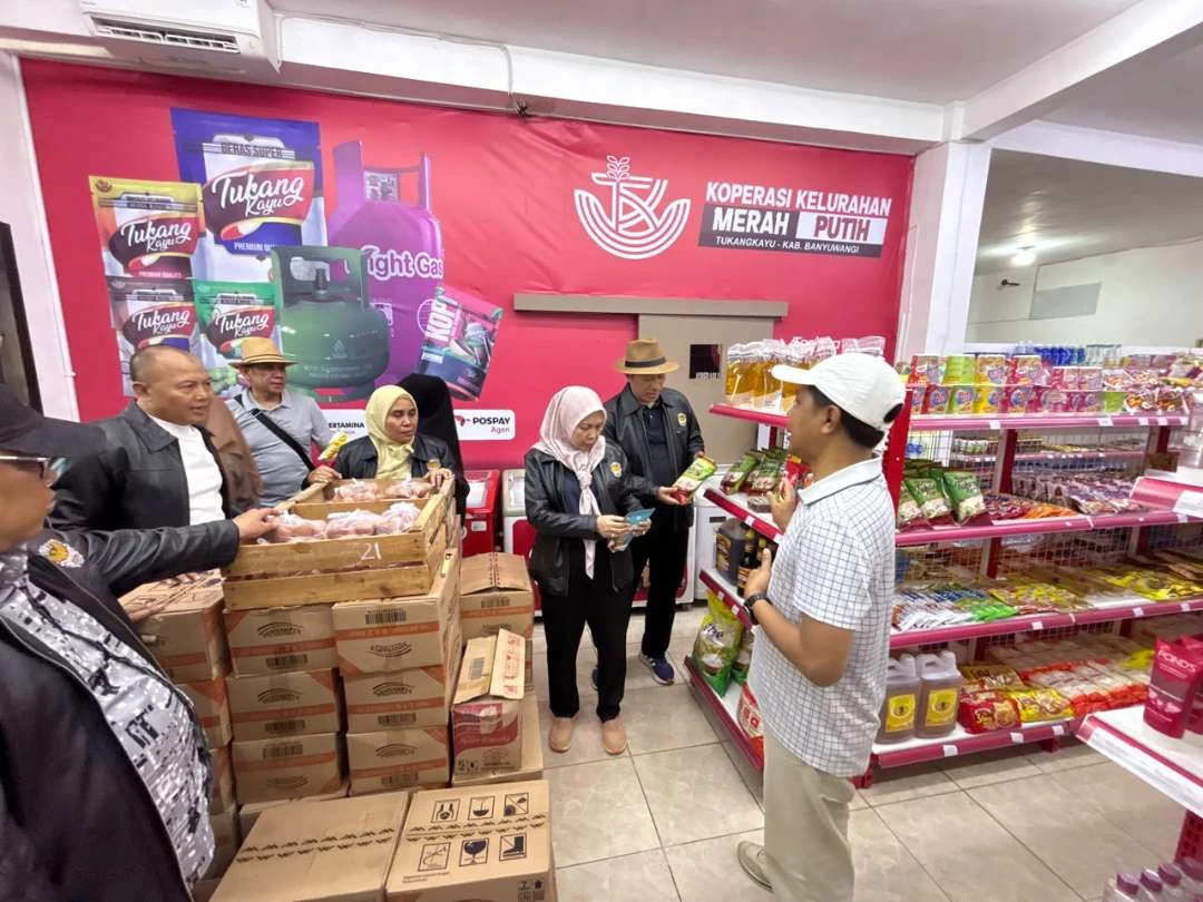 Tinjau KKMP Tukangkayu Banyuwangi, Pejabat Lintas Kementerian Nilai Operasional Usaha Sudah Baik di Banyuwangi