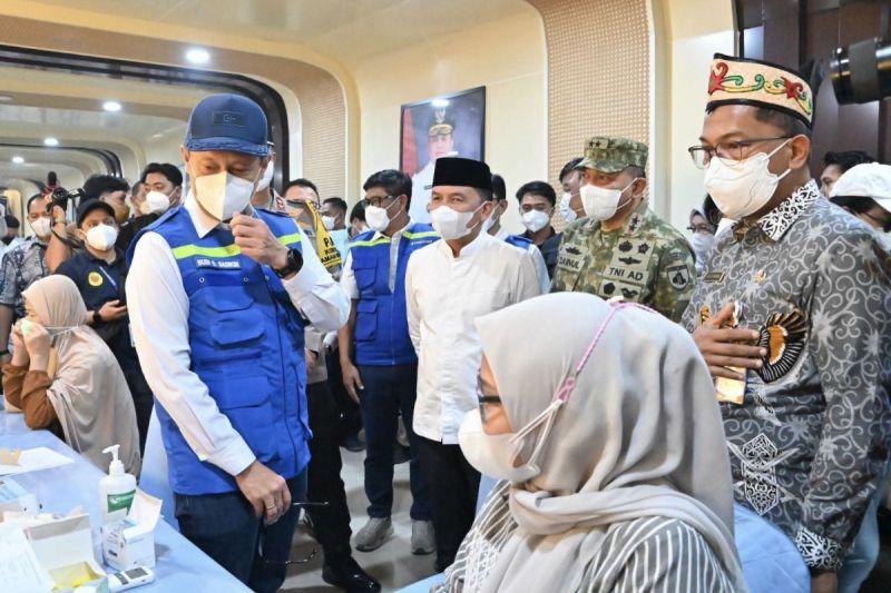 Viral Video dan Foto Menkes Dinarasikan Sesak Nafas Akibat Kahutla, Ini Penjelasan Resmi Kemenkes